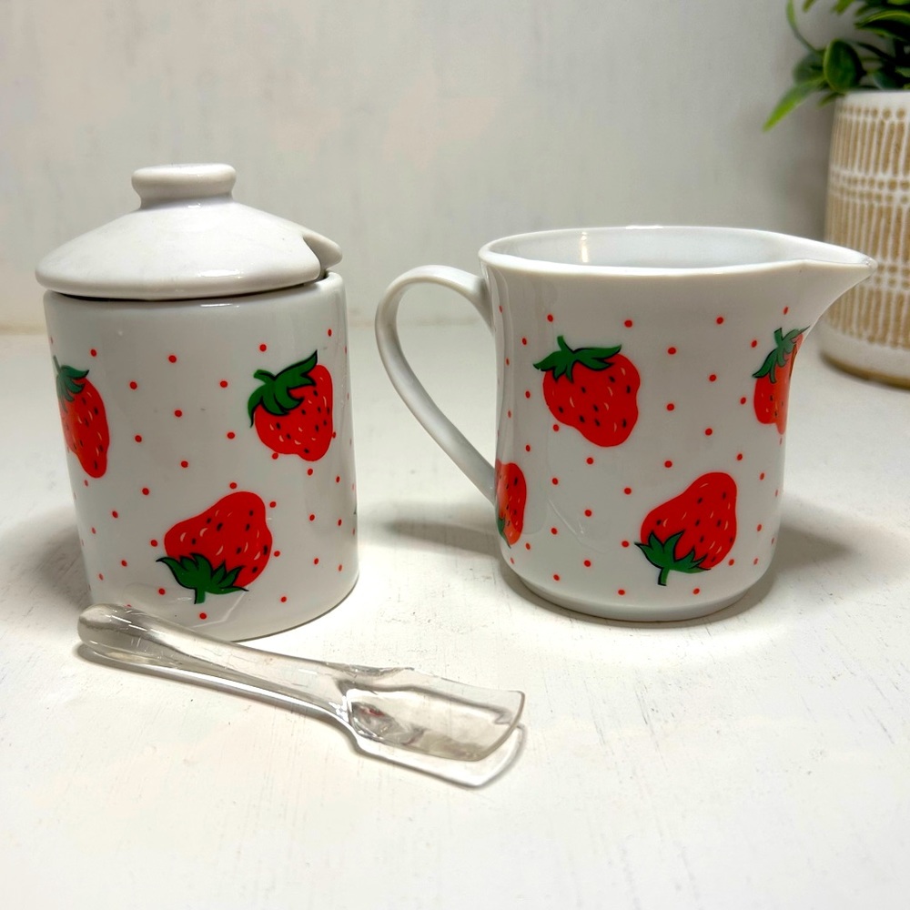 Vintage Emson Strawberry Festival Polka Dot Cream And Sugar Set W/ Spoon